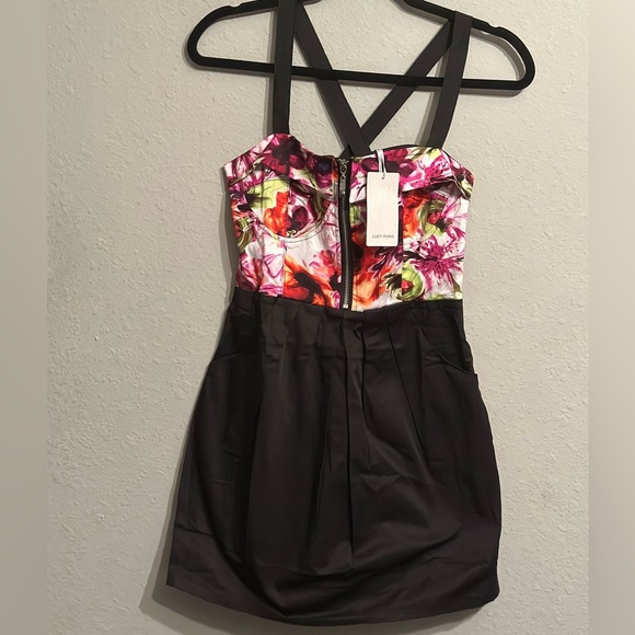 NWT Lucy Paris with a zipper down the fron Floral and Black mini Dress - Picture 16 of 17